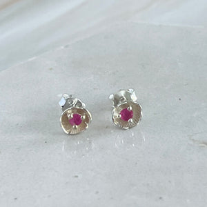 Dahlia - mini flower stud earring silver with ruby gemstone