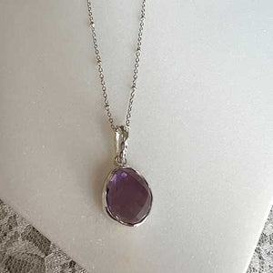 Silver necklace round link with balls