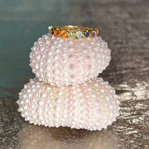 Mare - wave ring gold with chakra gemstones