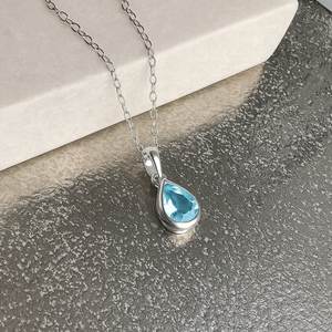Didi - gemstone pendant drop-shaped moonstone