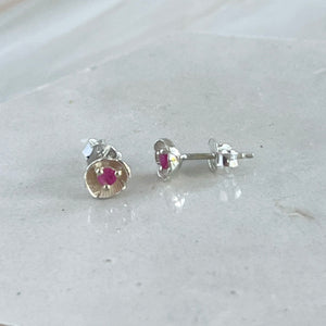 Dahlia - mini flower stud earring silver with ruby gemstone