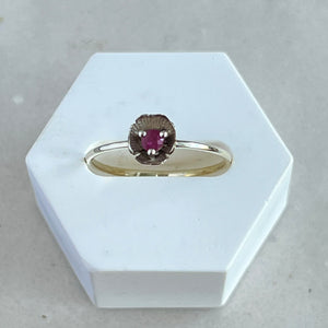 Dahlia - silver mini flower ring ruby