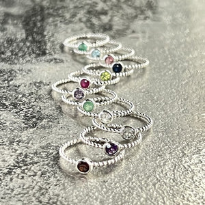 Luna - birthstone ring silver sapphire September