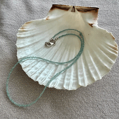 Sia - Light apatite necklace 46 cm