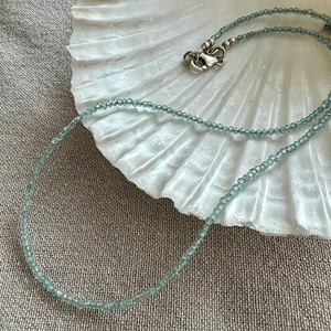 Sia - Light apatite necklace 46 cm