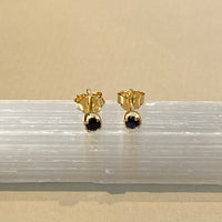 Sumi - sapphire gold stud earrings September