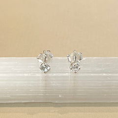 Sumi - stud earrings silver aquamarine March